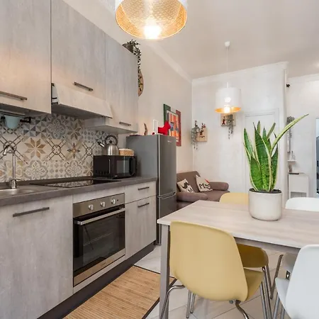 Fasapartment Apartment *